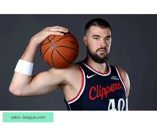 祖巴茨谈被交易后感受：过去八年快船是我篮球世界的全部